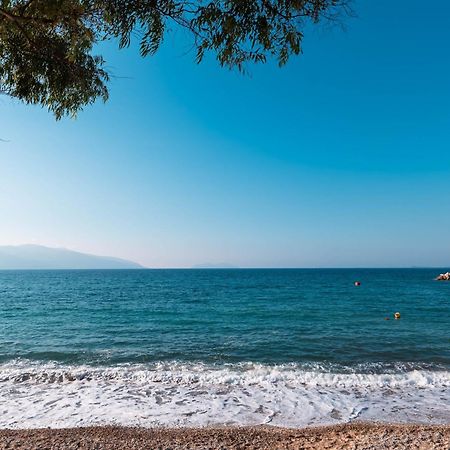 Mazarine Hotel, Vlore, Albania Radhime Exterior photo